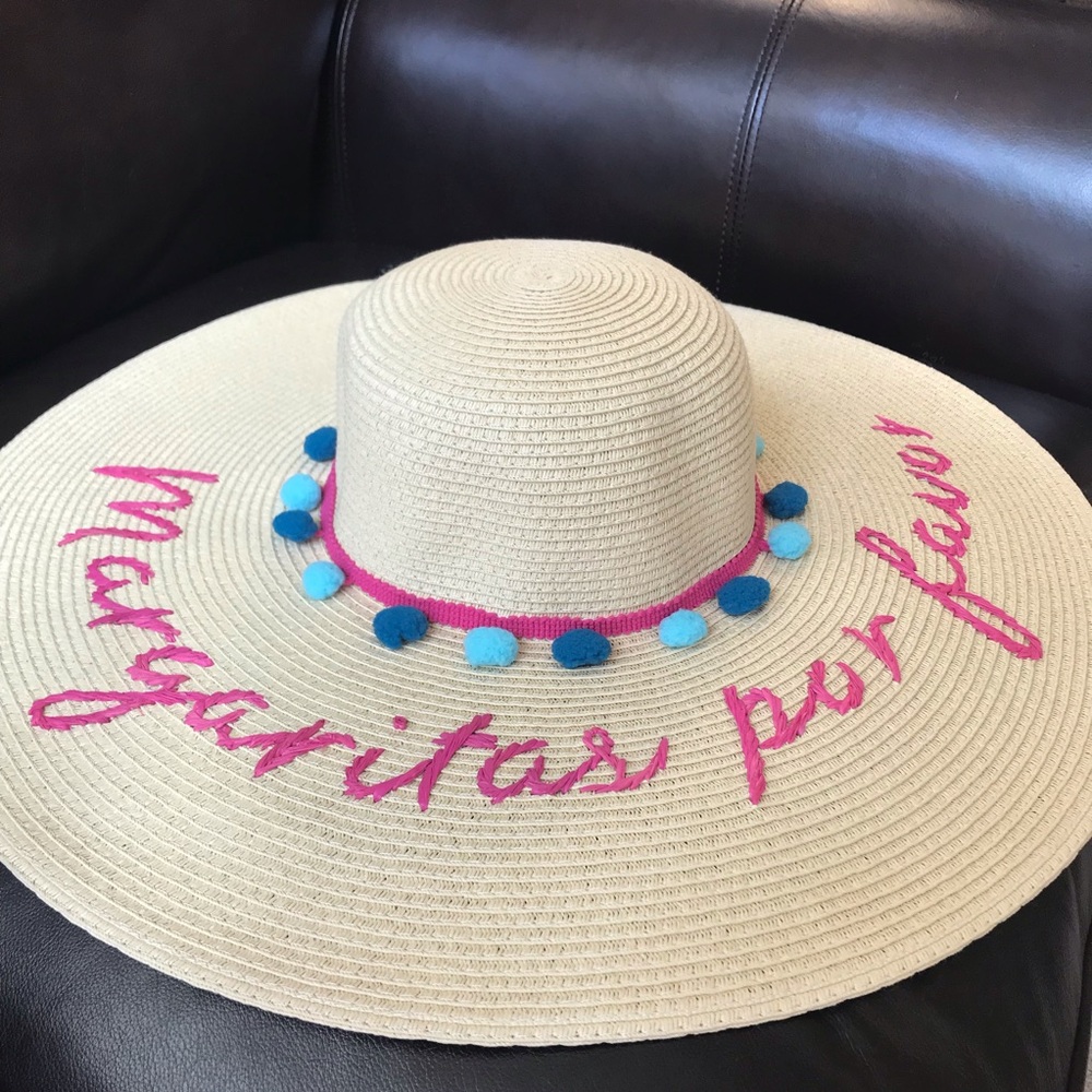 Beach hat - Picture 2 of 3